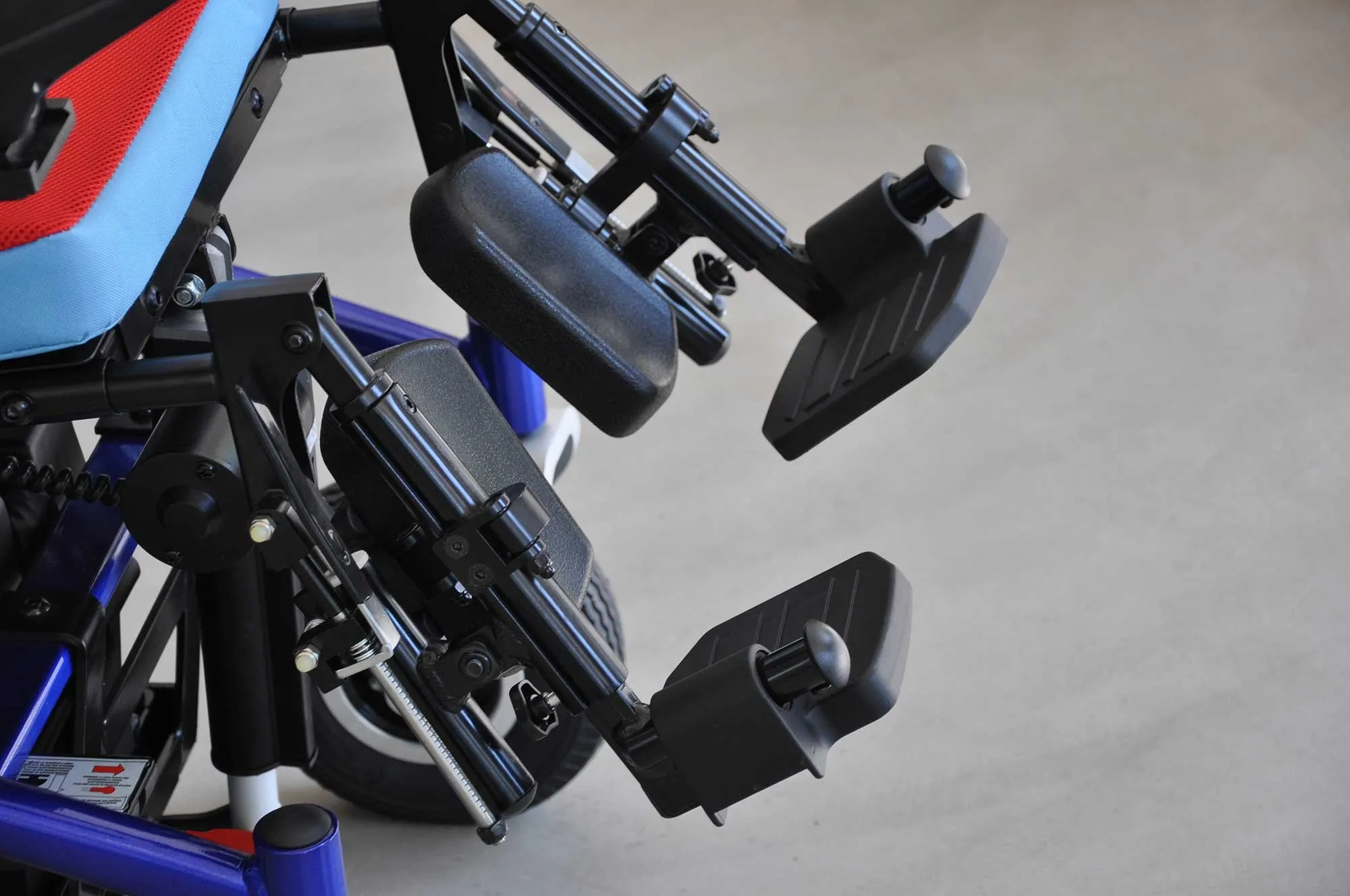 ΑΜΑΞΙΔΙΟ ΗΛΕΚΤΡΙΚΟ ΠΑΙΔΙΚΟ SCRUBBY