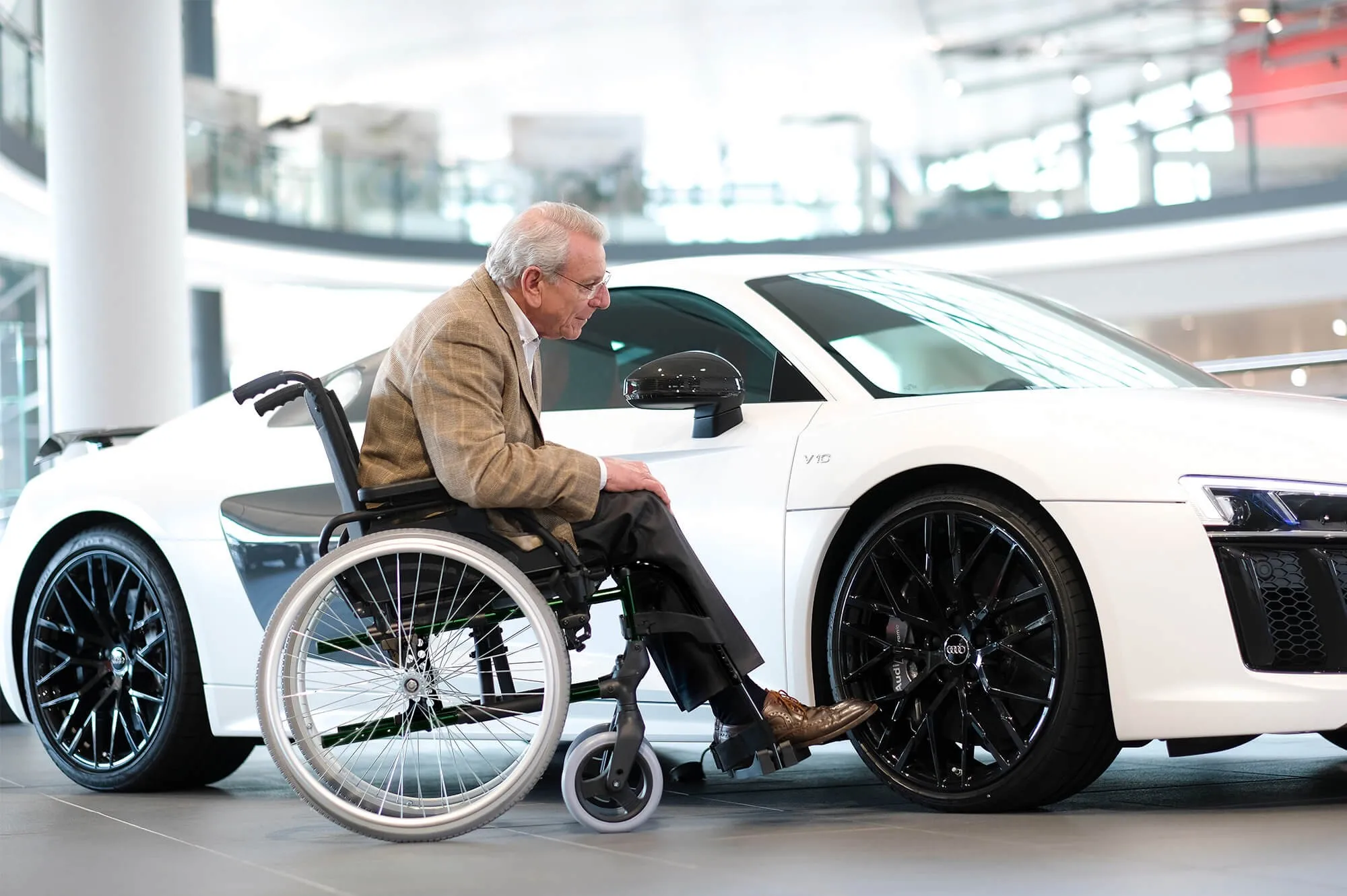 ΑΜΑΞΙΔΙΟ ΕΛΑΦΡΟΥ ΤΥΠΟΥ ΕΞΩΤΕΡΙΚΟΥ ΧΩΡΟΥ BREEZY STYLE 24″